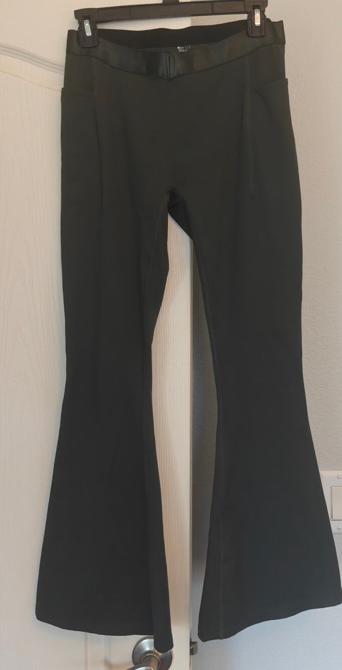 Popflex Active Women's Contour Flared Leggings Deep Forest Size L, 29" Inseam